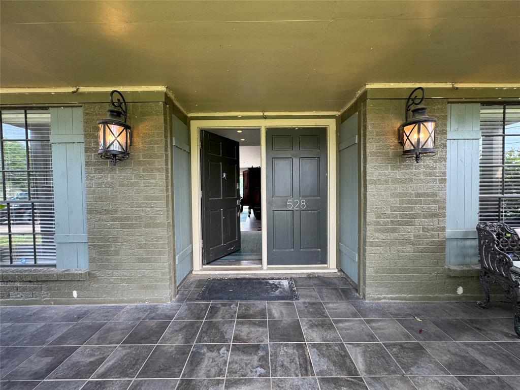 528 Indian Hill Boulevard, Livingston, Texas image 2