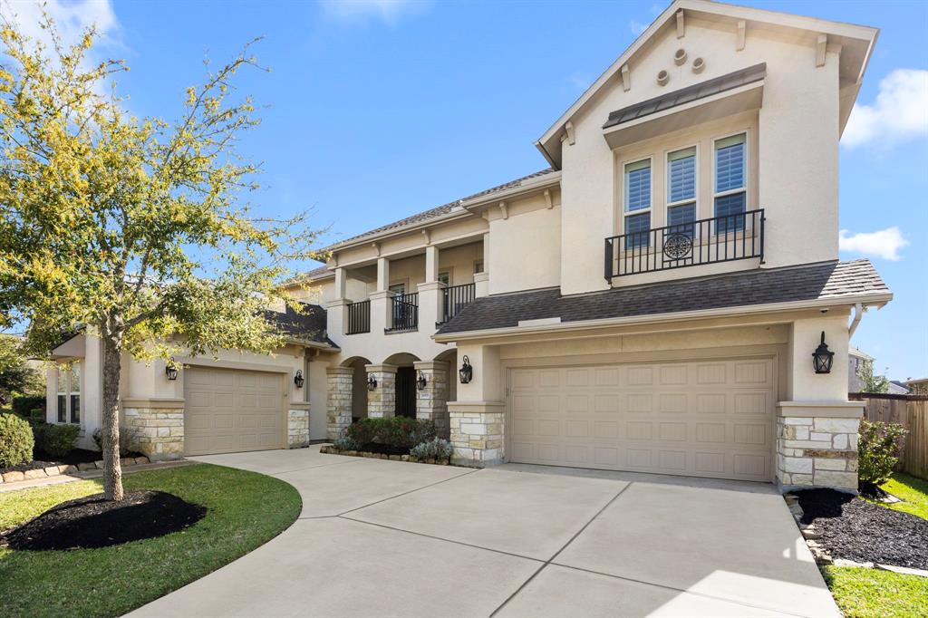 16906 Avion Village Drive