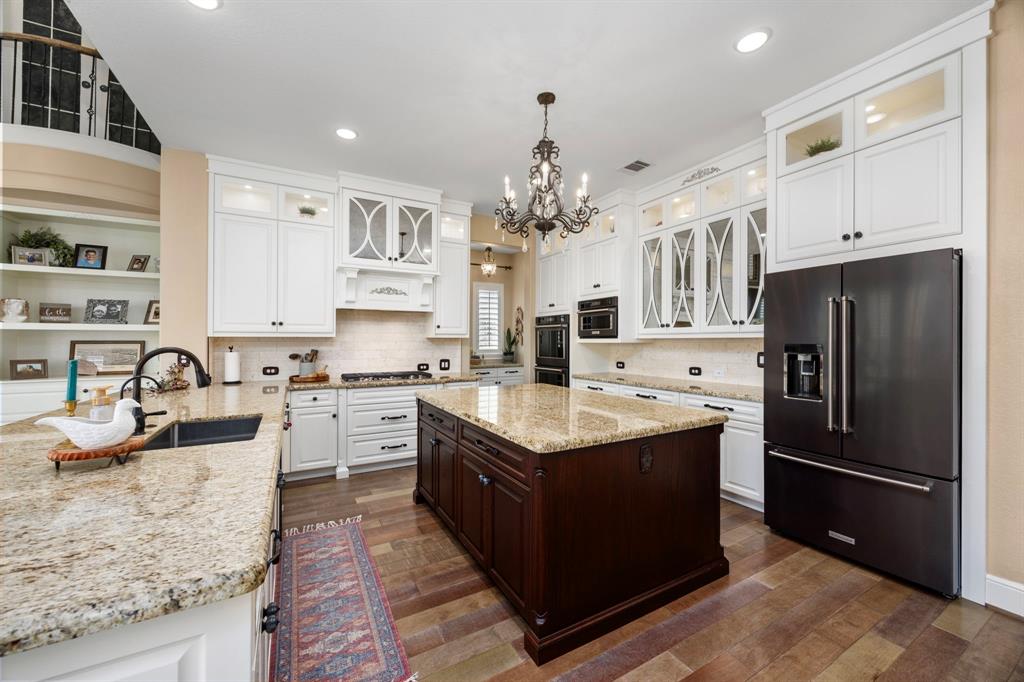 16906 Avion Village Drive