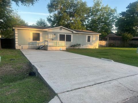 A home in Conroe