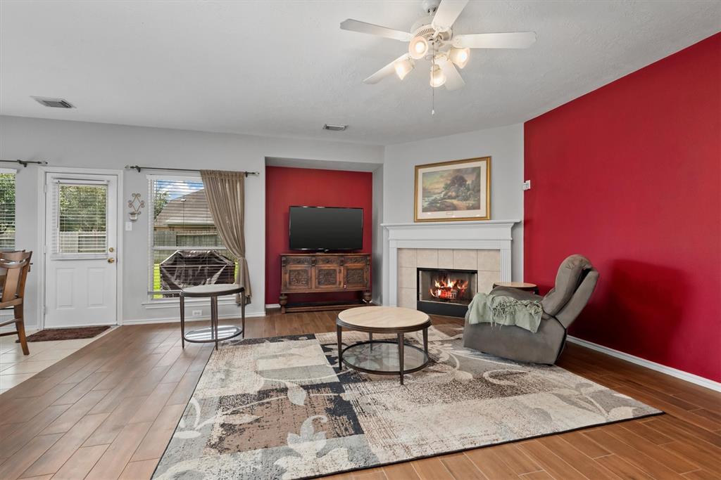 6403 Sagewalk Court, Spring, Texas image 14
