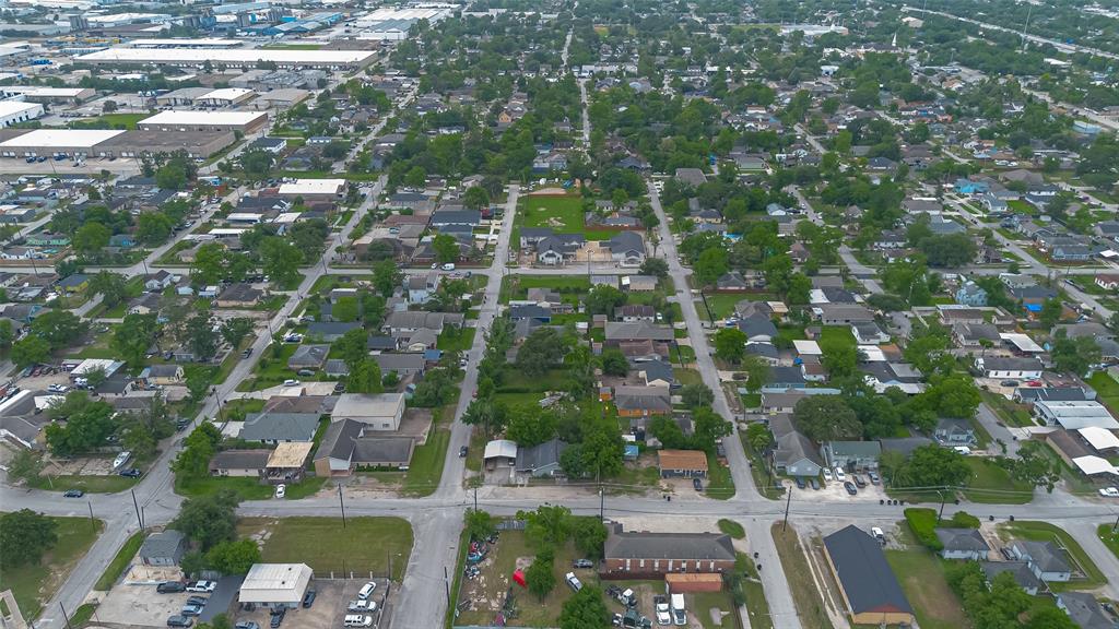Harbor Drive, Houston, Texas image 8
