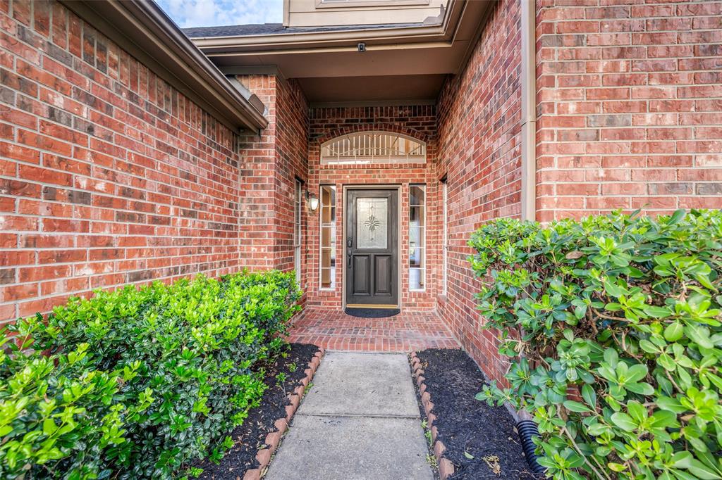15530 Downford Drive, Tomball, Texas image 2