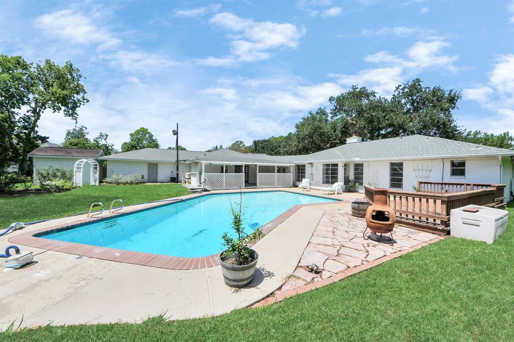 801 Meadow Lark Ave