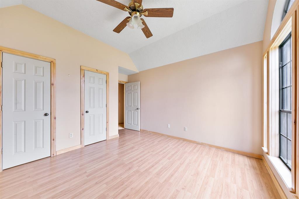 223 Sparkling Water Drive, Huffman, Texas image 17