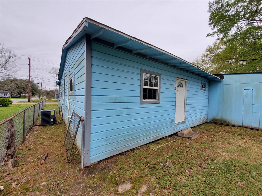 1109 14th Street, Orange, Texas image 12