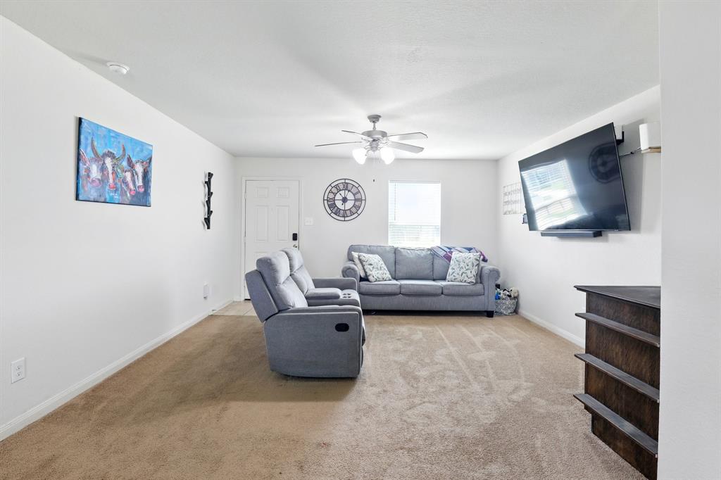 5803 Snapping Turtle Road, Baytown, Texas image 12