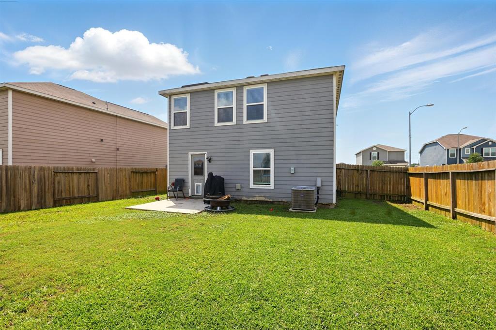 5803 Snapping Turtle Road, Baytown, Texas image 23