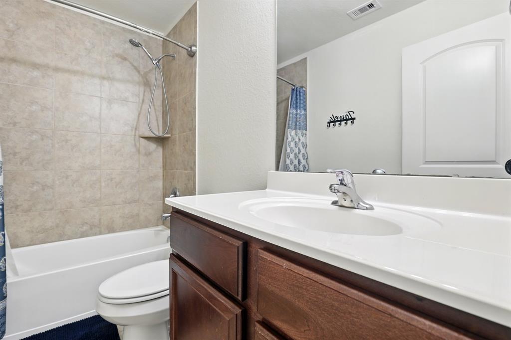 5803 Snapping Turtle Road, Baytown, Texas image 19