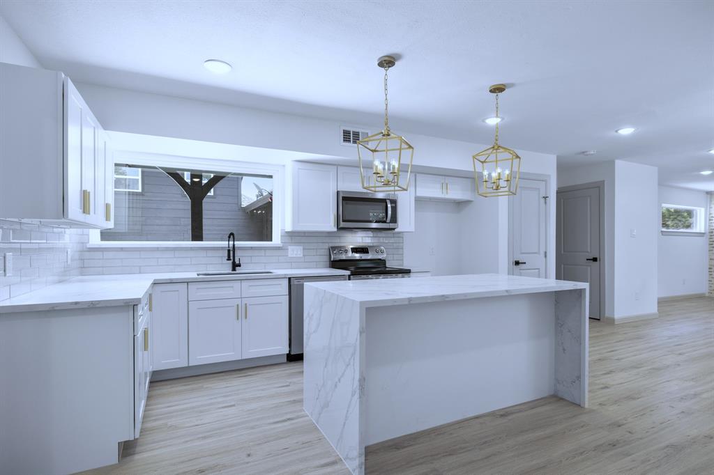 1405 Anne Avenue, Humble, Texas image 7