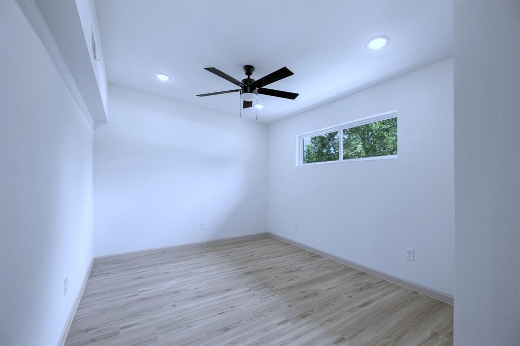 1405 Anne Avenue, Humble, Texas image 24