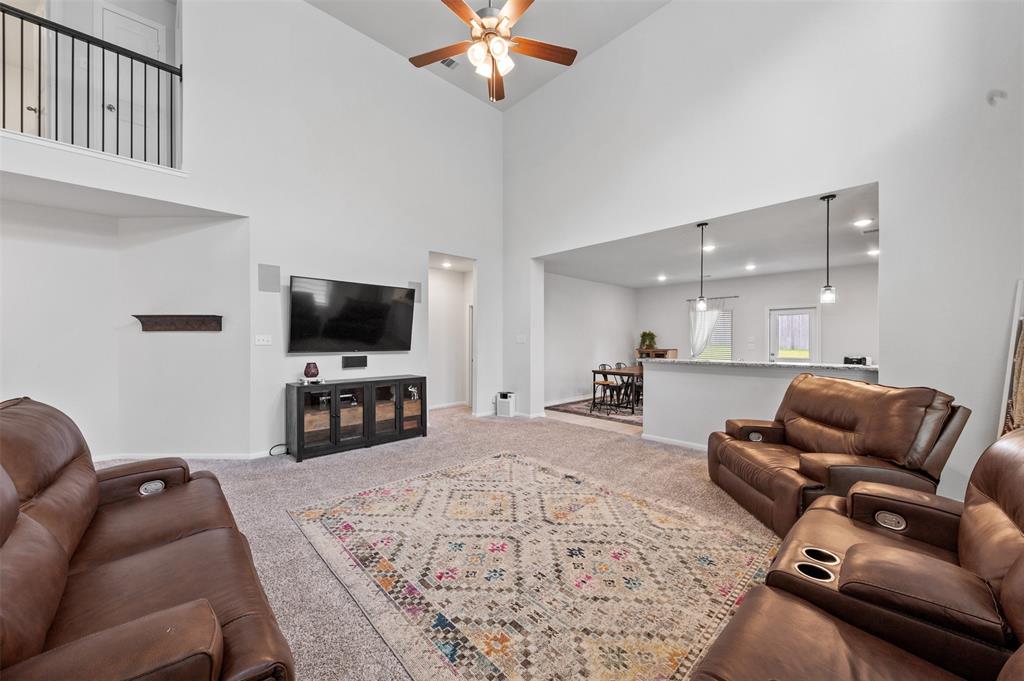 5872 Strawflower Lane