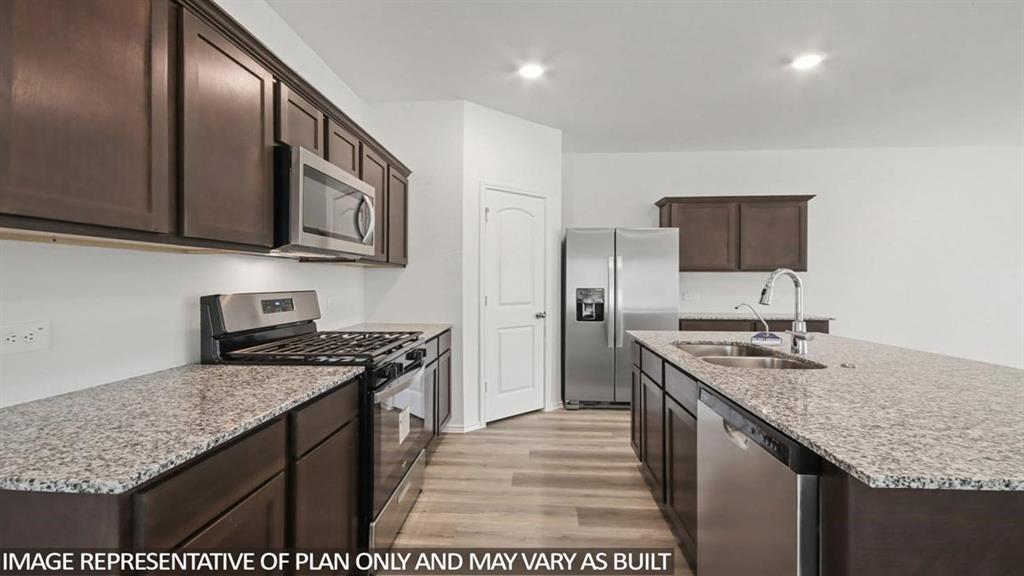 534 Belle Springs Lane, Conroe, Texas image 1