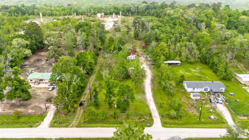 1041 County Road 450, Dayton, Texas image 1