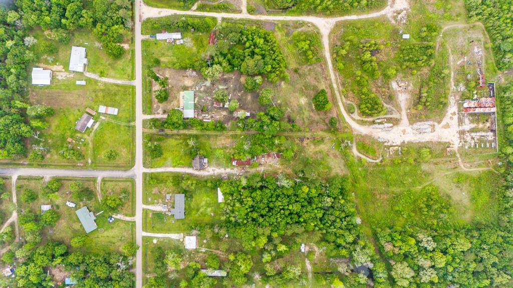 1041 County Road 450, Dayton, Texas image 10