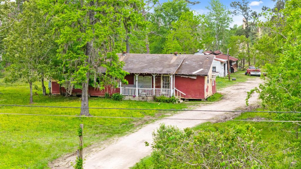 1041 County Road 450, Dayton, Texas image 7