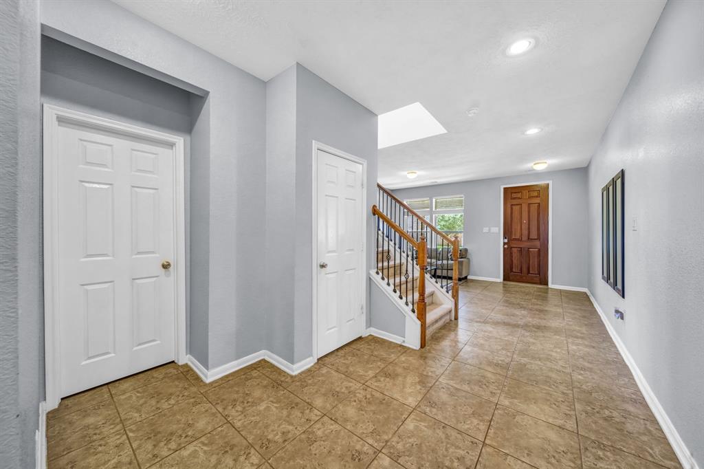 20703 Fawn Timber Trail, Humble, Texas image 18