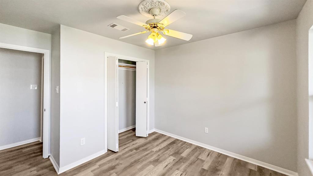 105 Normal Park Drive #B, Huntsville, Texas image 28