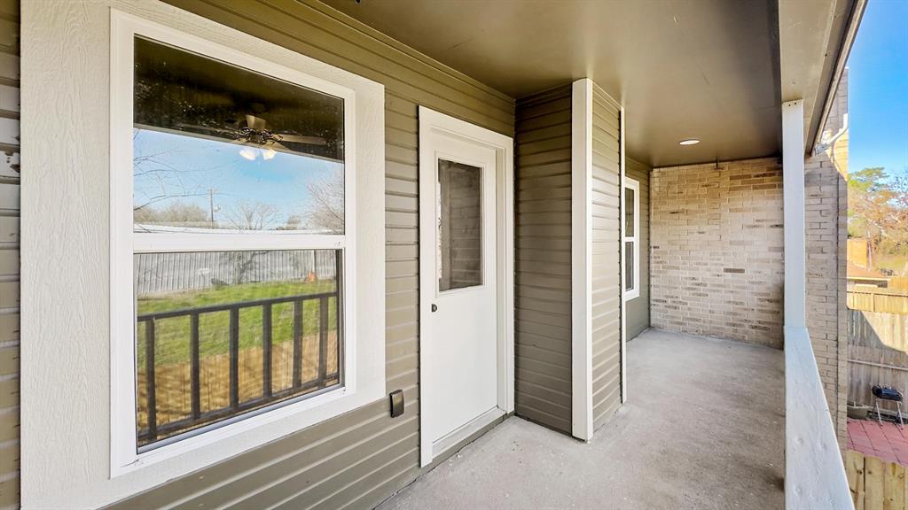 105 Normal Park Drive #B, Huntsville, Texas image 33