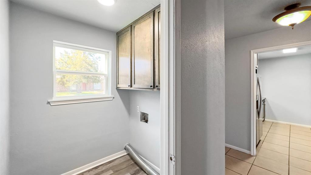 105 Normal Park Drive #B, Huntsville, Texas image 30