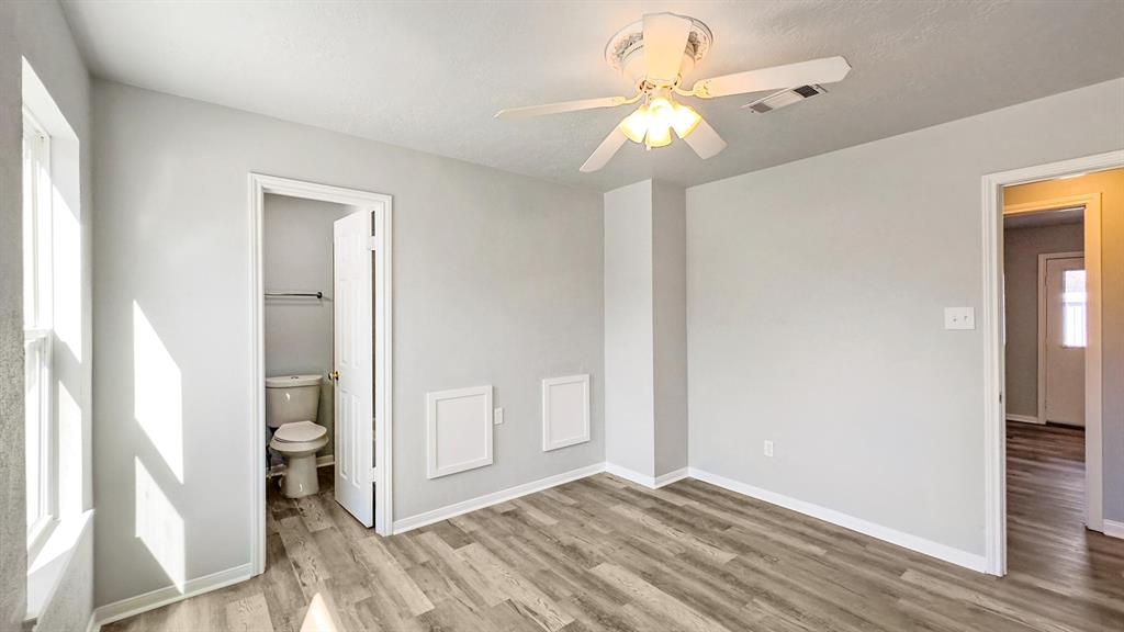 105 Normal Park Drive #B, Huntsville, Texas image 18