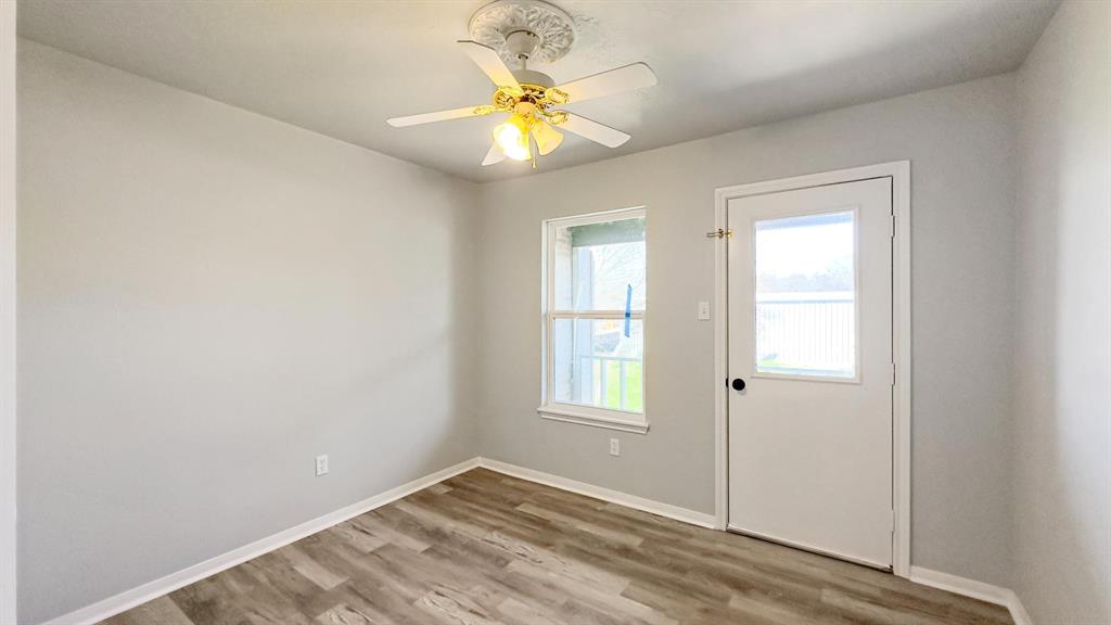 105 Normal Park Drive #B, Huntsville, Texas image 27