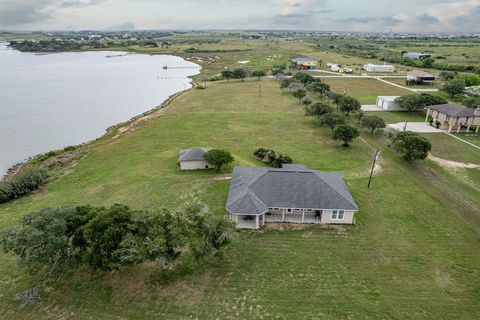 A home in Palacios