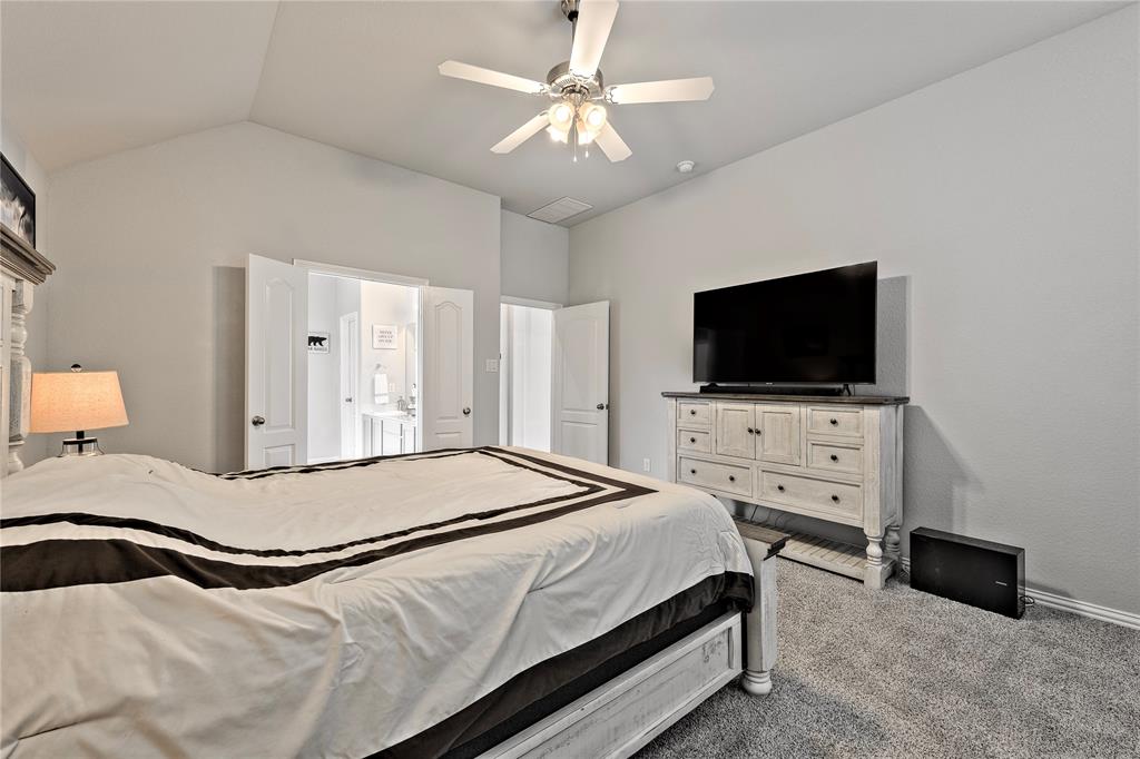 676 W Linnwood Drive, New Caney, Texas image 19