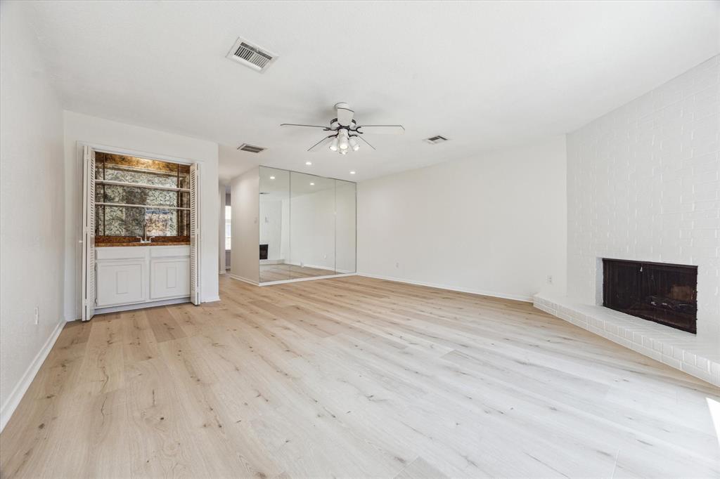 2515 Bering Drive #11, Houston, Texas image 5