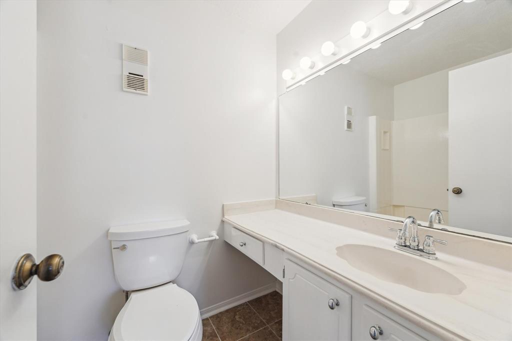 2515 Bering Drive #11, Houston, Texas image 14