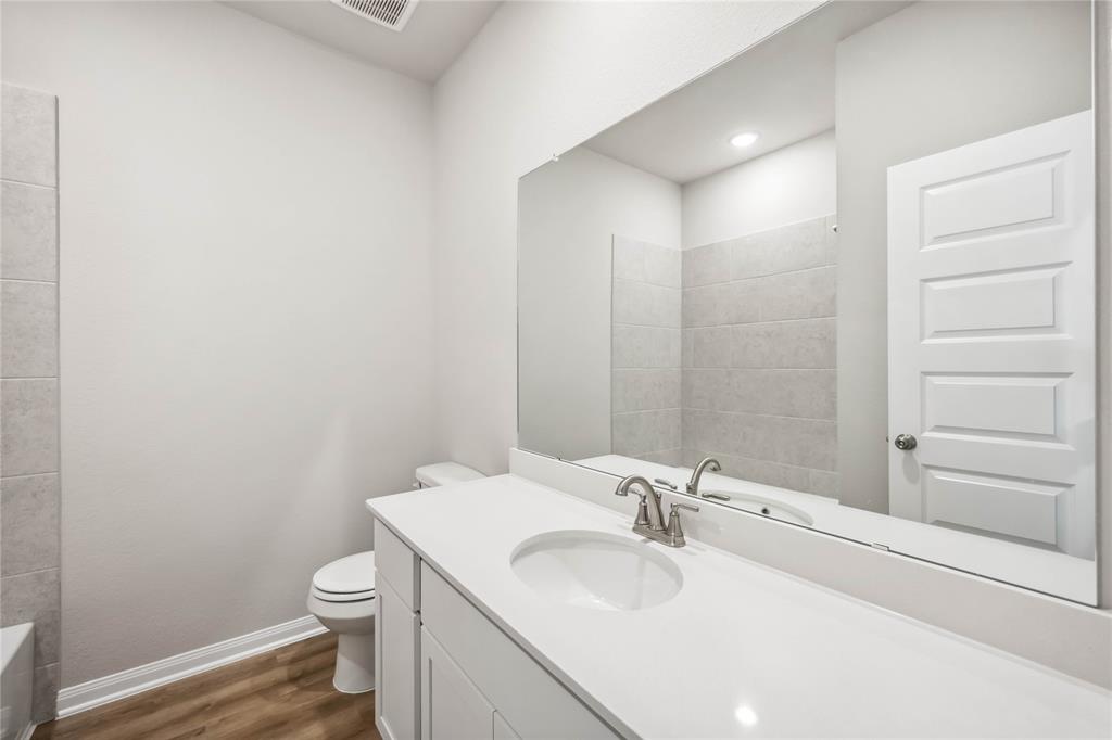 115 Valley Ranch Trail, Dayton, Texas image 21