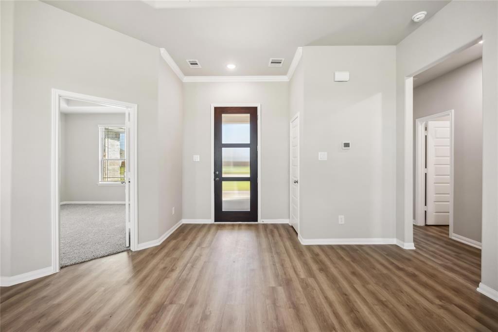 115 Valley Ranch Trail, Dayton, Texas image 4