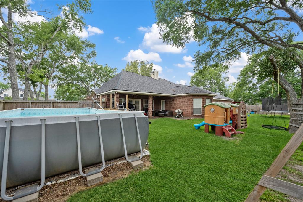 12402 Fisher Drive, Mont Belvieu, Texas image 20