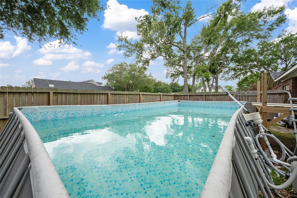 12402 Fisher Drive, Mont Belvieu, Texas image 21