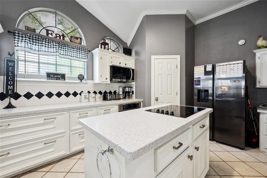 12402 Fisher Drive, Mont Belvieu, Texas image 15