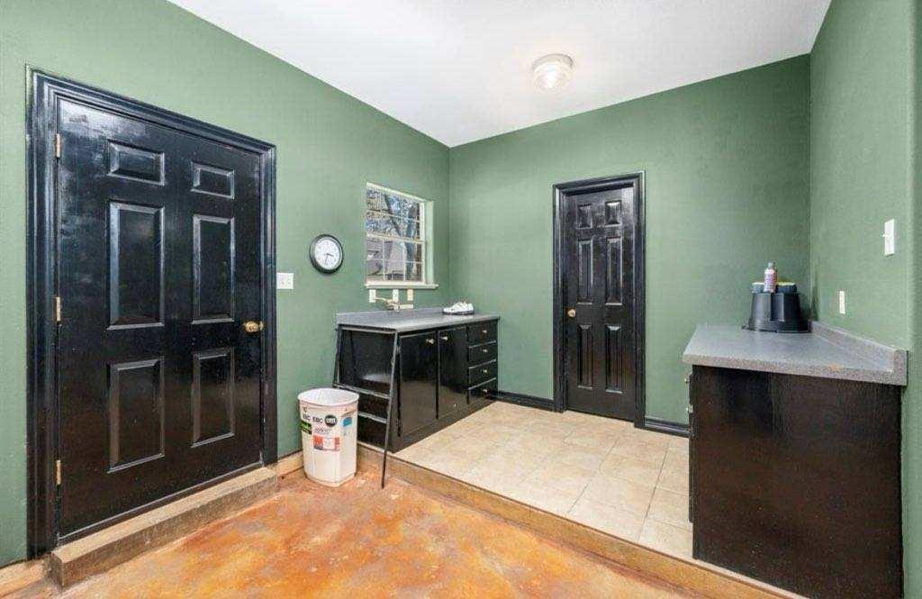 12402 Fisher Drive, Mont Belvieu, Texas image 13