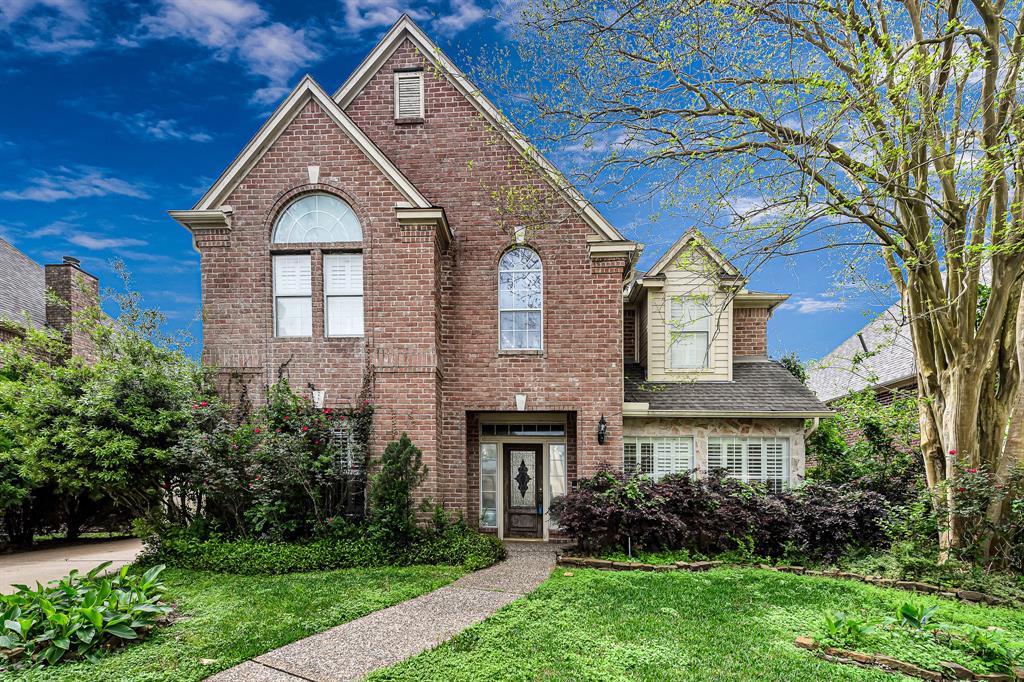 2926 Deer Creek Drive