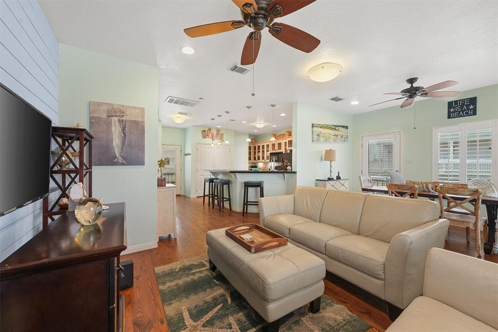 13027 Buccaneer Parkway Parkway, Freeport, Texas image 11