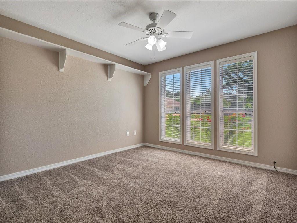 262 Creekwood Drive, Huntington, Texas image 29