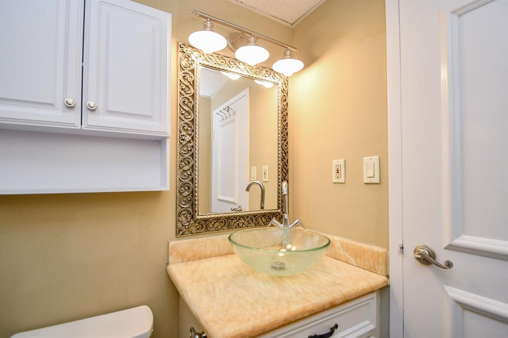 Houston, Texas 77098, United States, 1 Bedroom Bedrooms, ,1 BathroomBathrooms,Residential,Active,170696