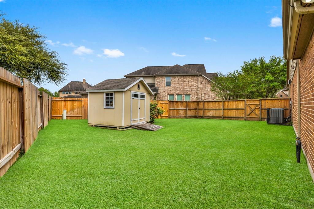 24606 Bennetts Ridge Lane, Porter, Texas image 37