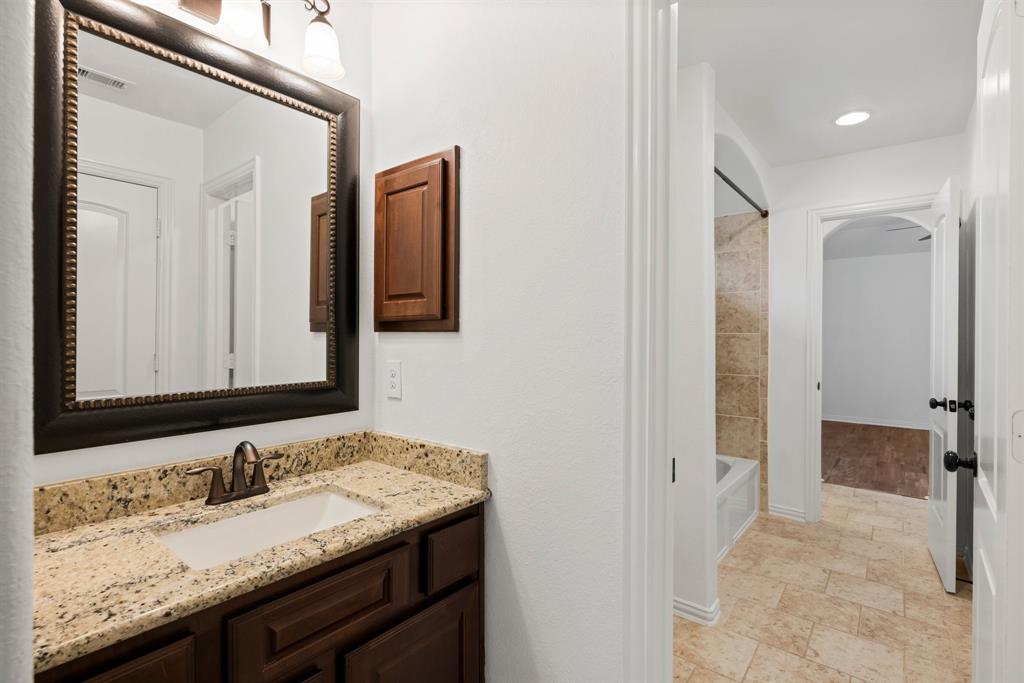 24606 Bennetts Ridge Lane, Porter, Texas image 32
