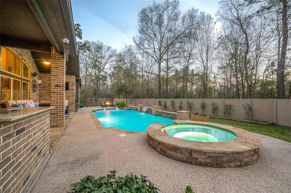 5802 Vineyard Creek Lane, Porter, Texas image 14