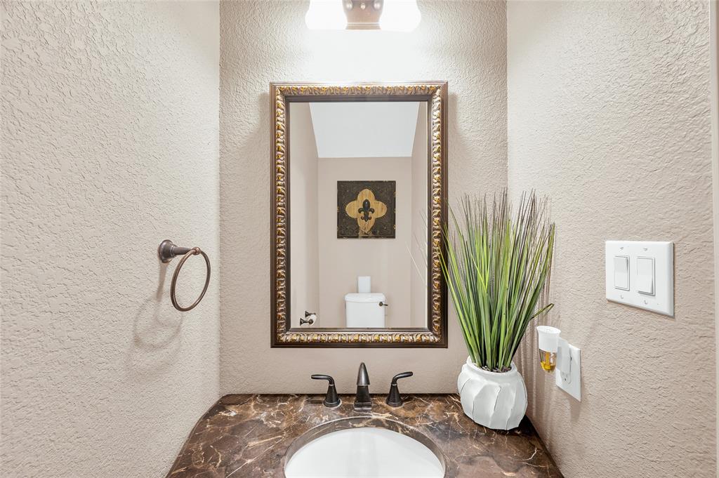 5802 Vineyard Creek Lane, Porter, Texas image 31