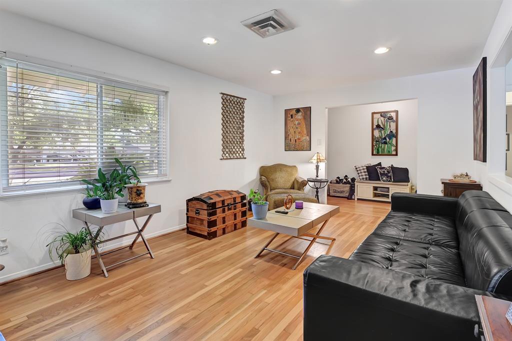 5611 W Airport Blvd Boulevard, Houston, Texas image 9