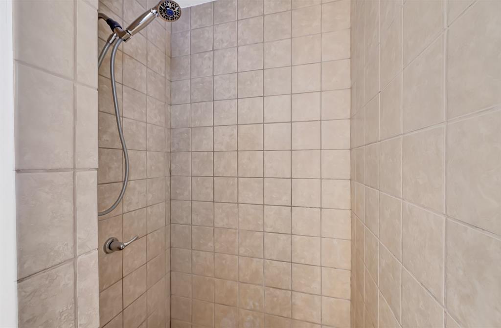 5611 W Airport Blvd Boulevard, Houston, Texas image 16