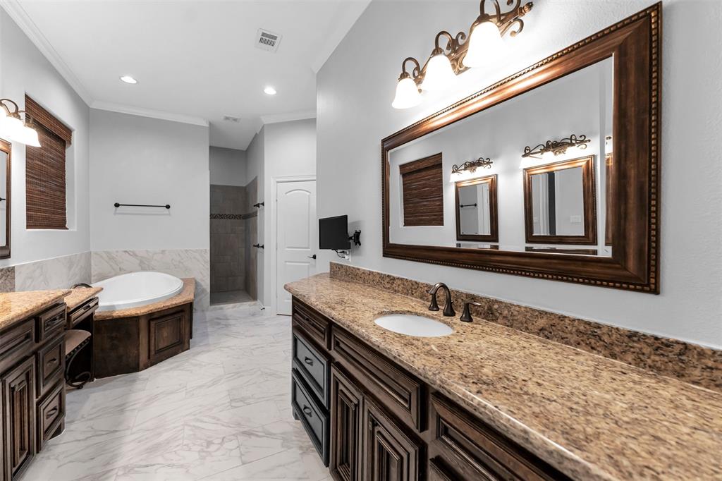 11618 Walden Road, Montgomery, Texas image 28