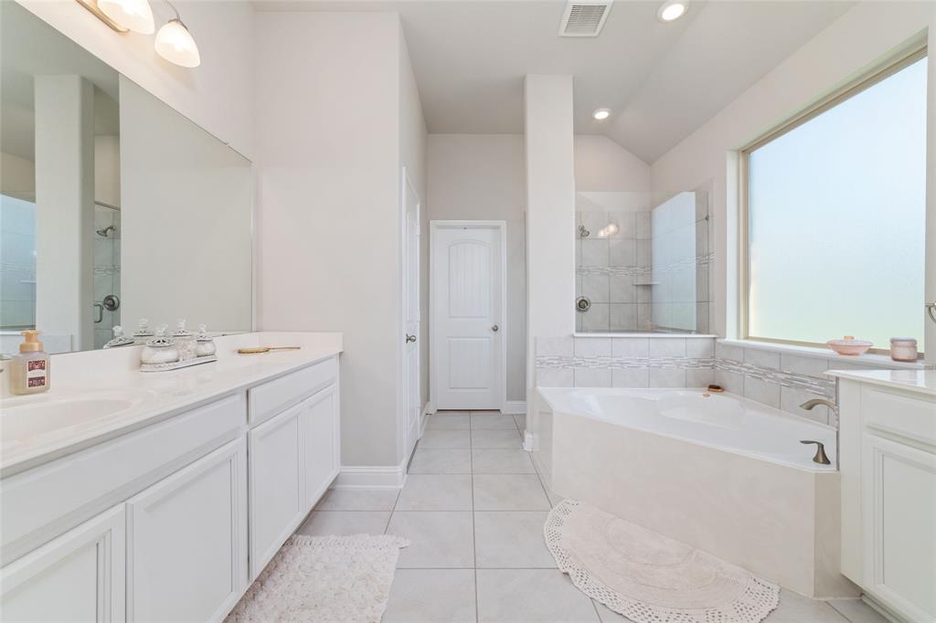 31107 White Cypress Lane, Hockley, Texas image 19