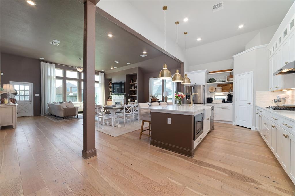 31107 White Cypress Lane, Hockley, Texas image 12