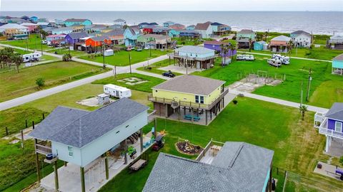 A home in Crystal Beach